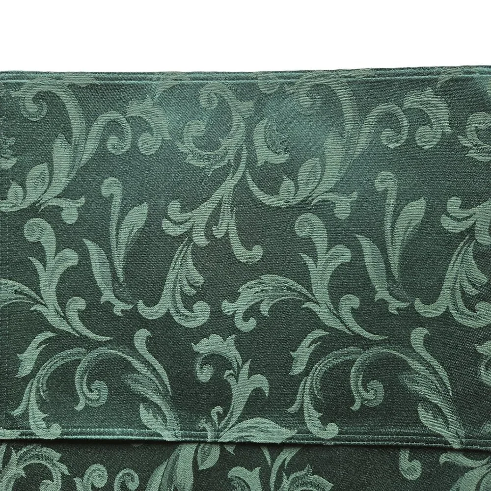 Table Linens - 16 Placemats & 2 Matching Tablecloths 58